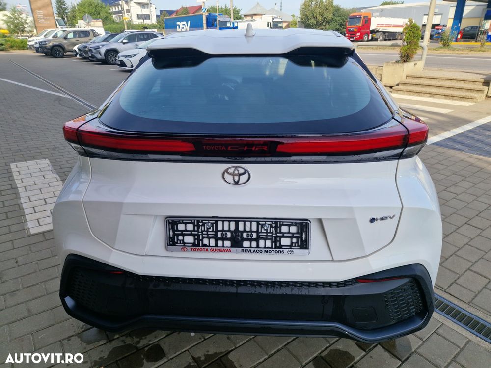 Toyota C-HR - 8