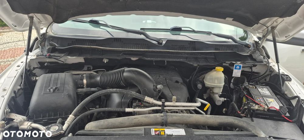 Dodge RAM - 16