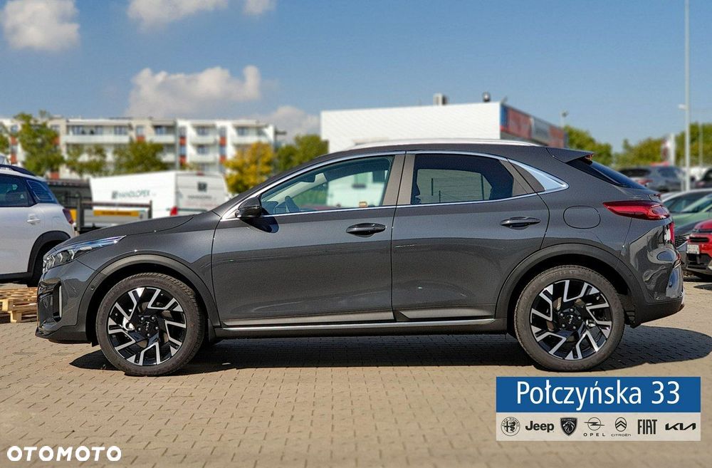 Kia XCeed - 8