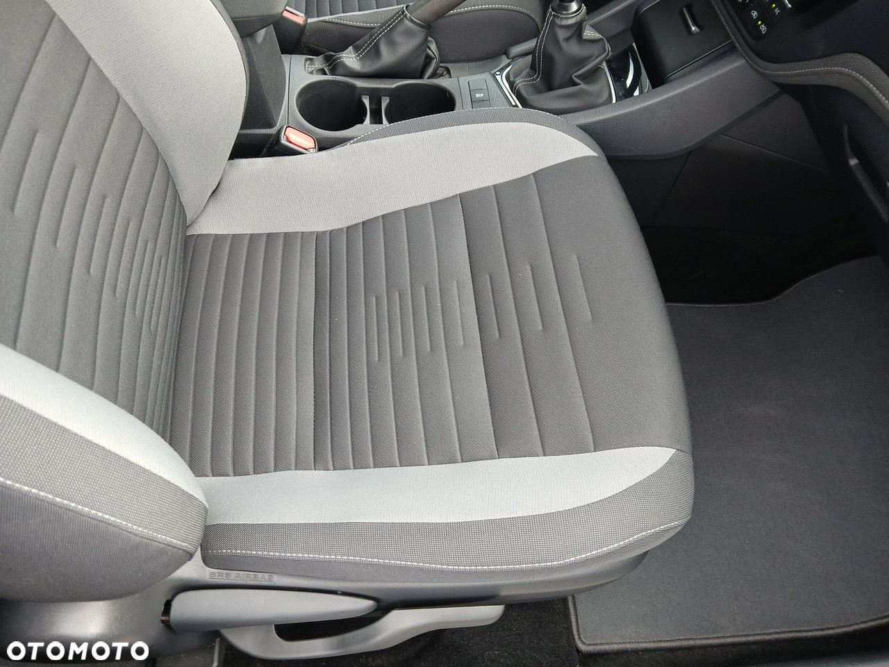 Toyota Auris - 21
