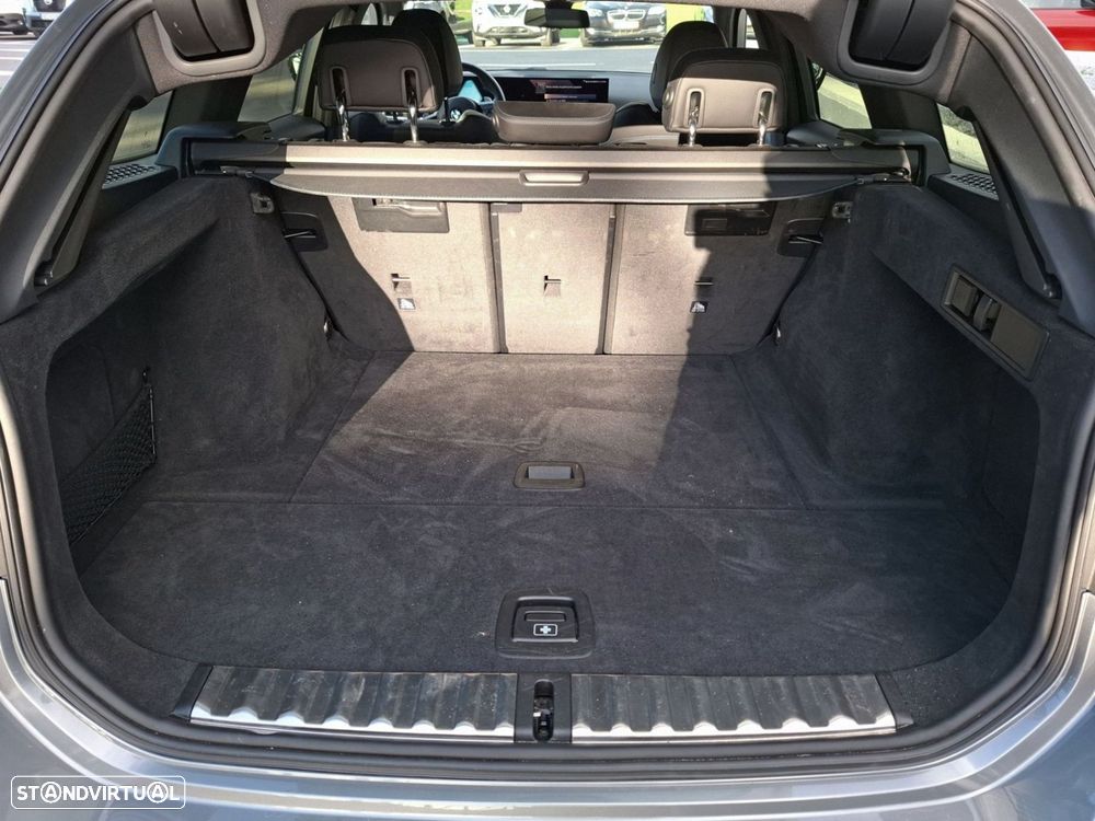 BMW 320 d Pack Desportivo M Auto - 27