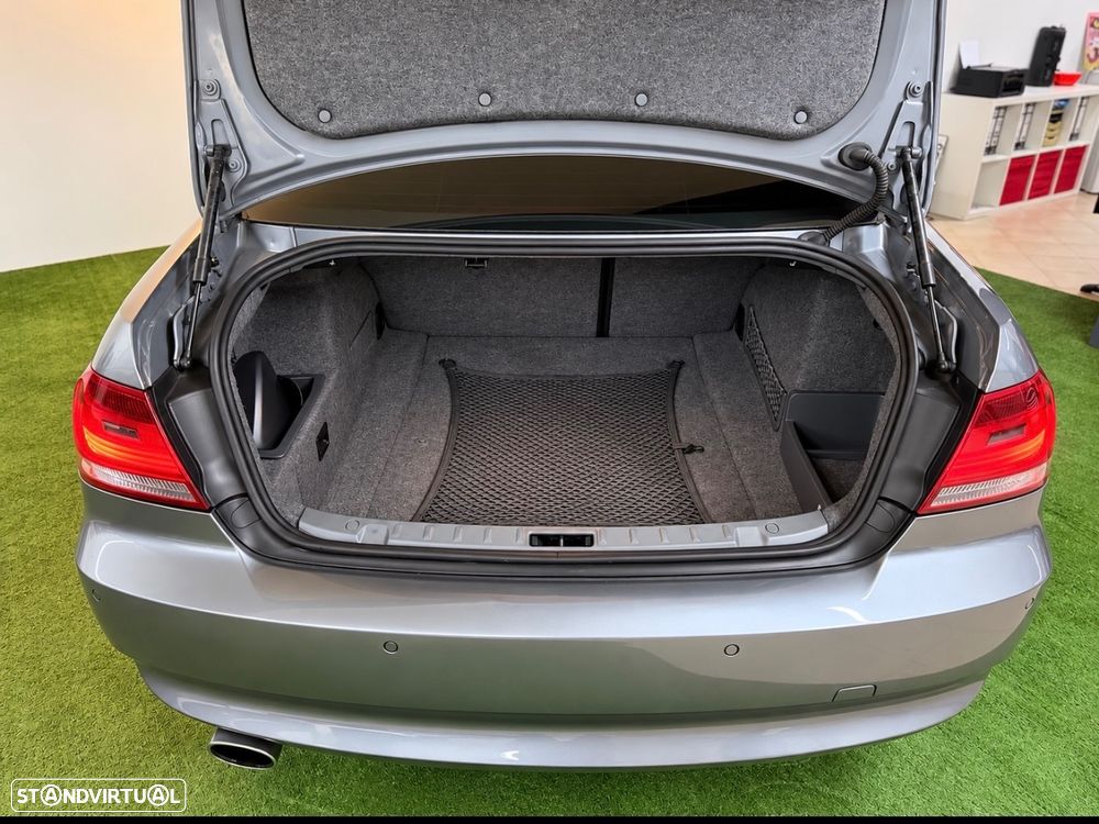 BMW 320 d DPF Edition Fleet Sport - 11