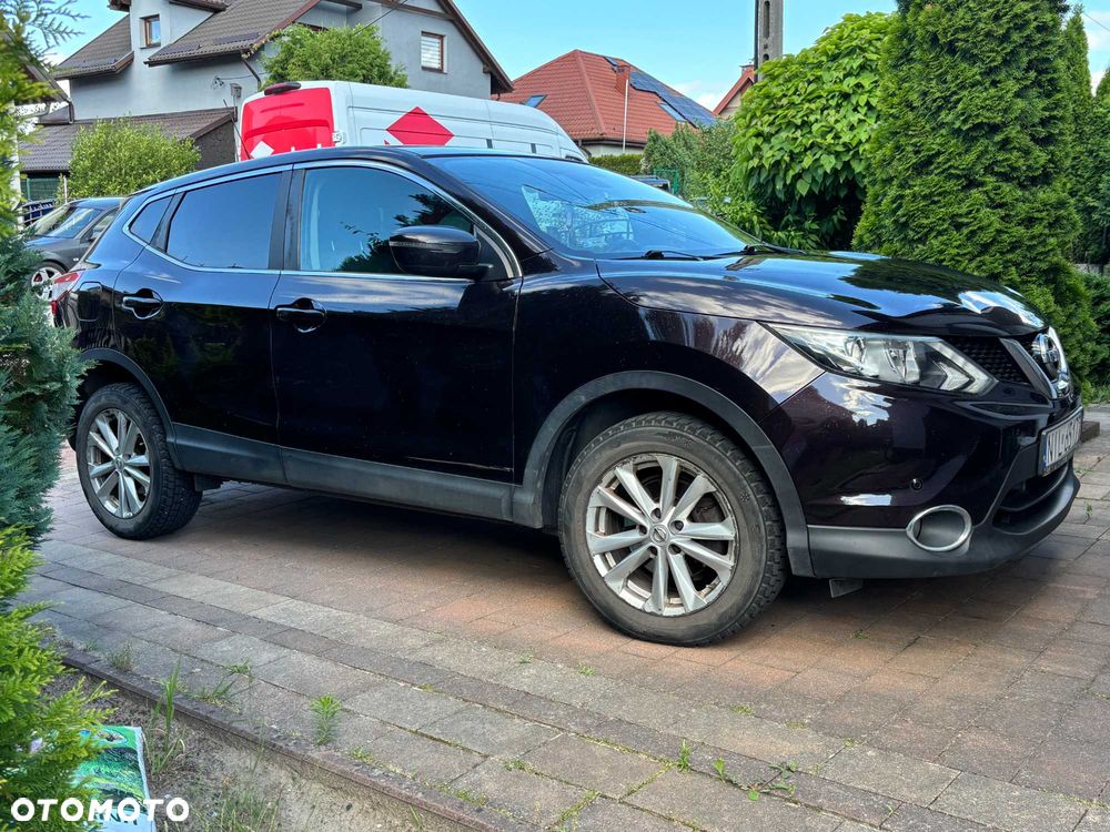 Nissan Qashqai - 2