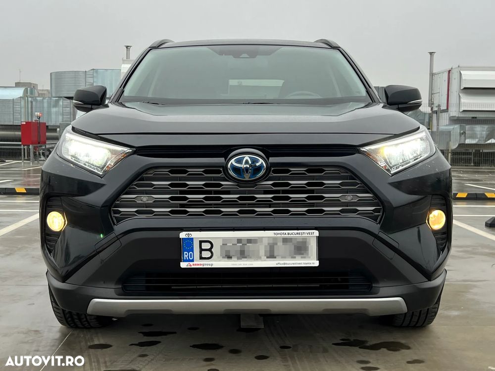 Toyota RAV4 - 2
