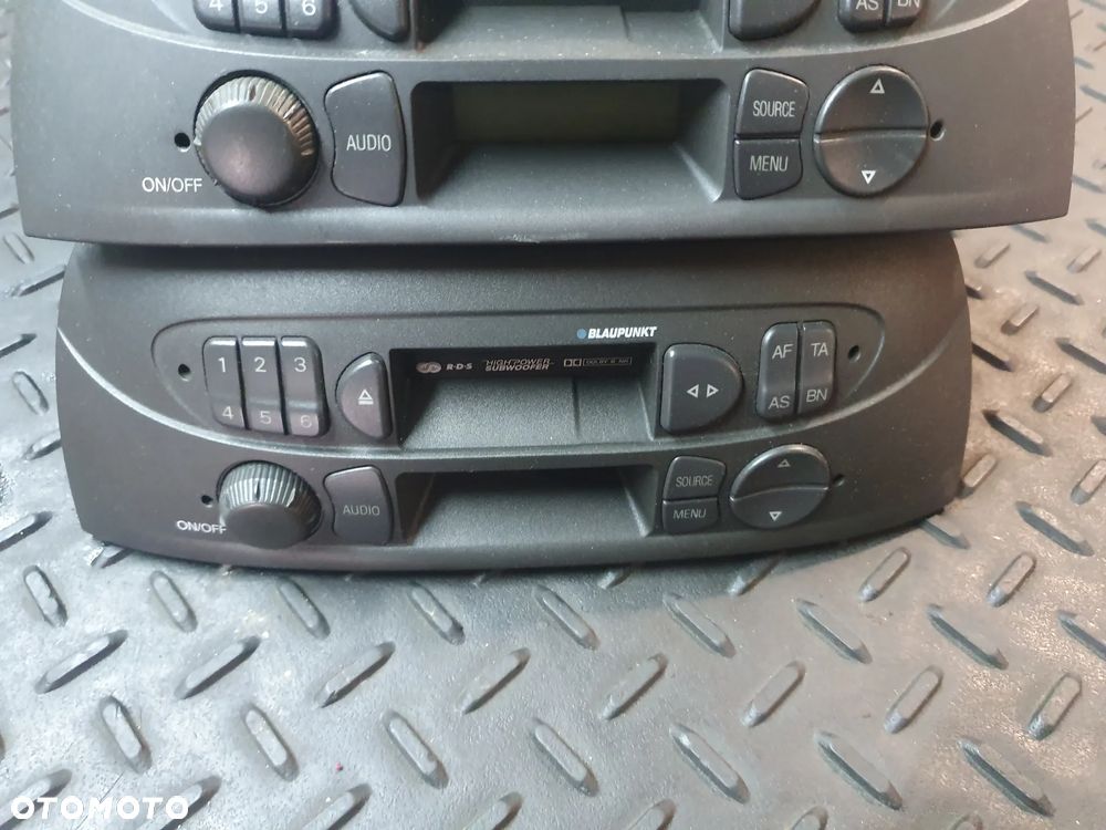 Radio Kasetowe Fiat Punto 2 735272570 7649374316 Blaupunkt POSIADAM 2 SZT - 2