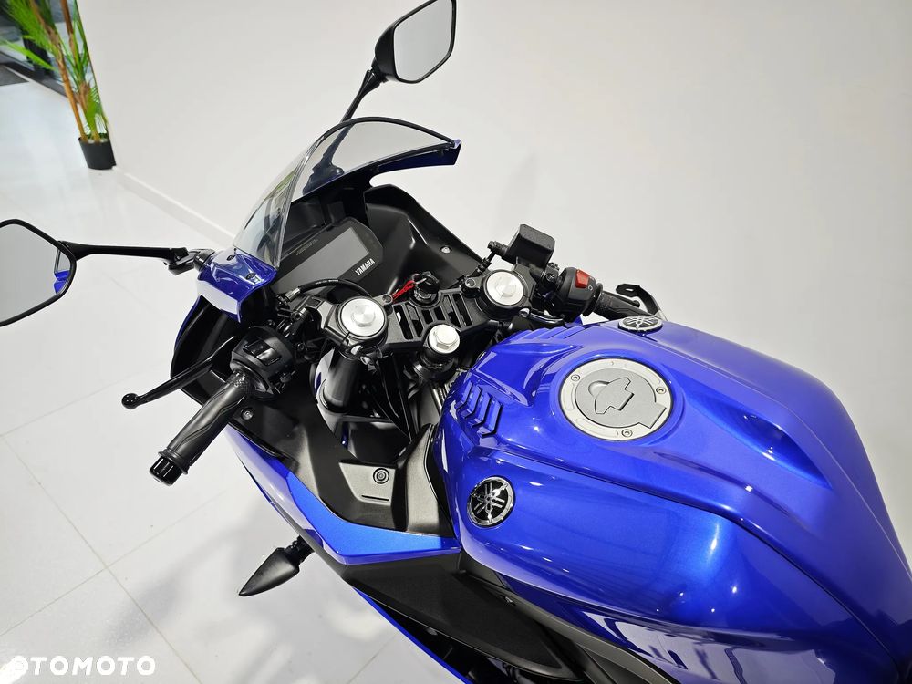Yamaha YZF - 15