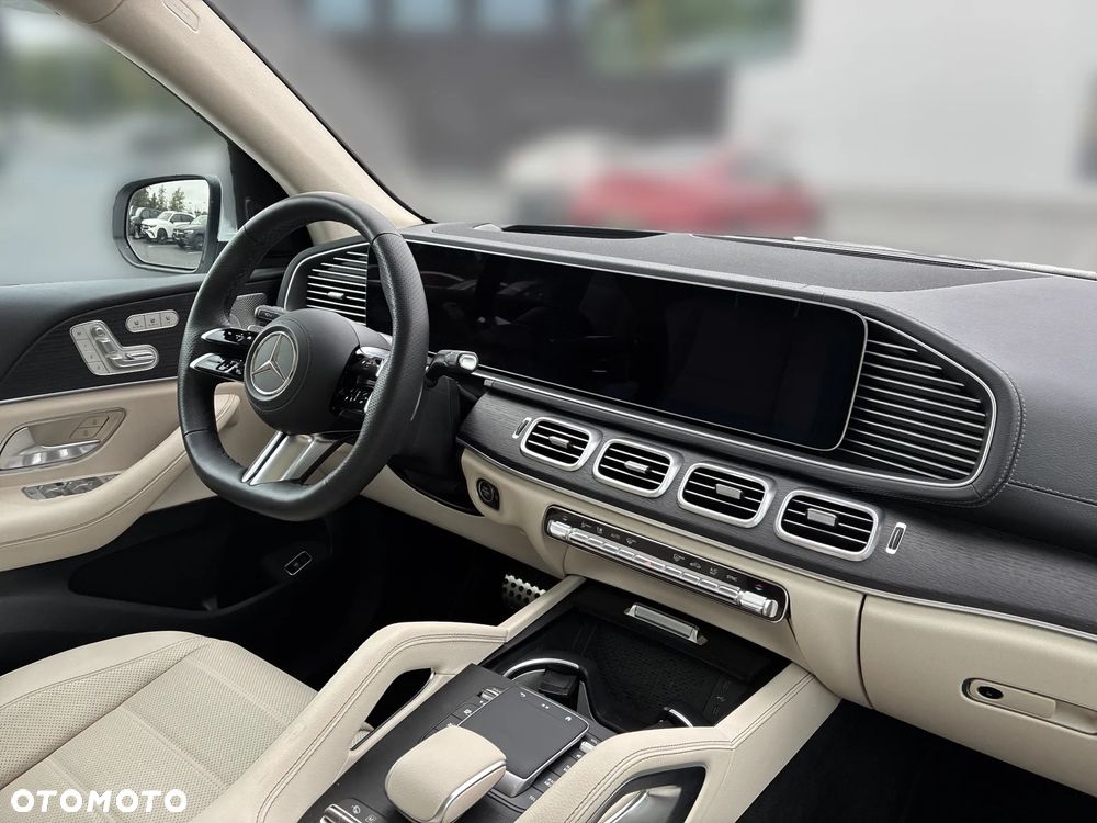 Mercedes-Benz GLS 450 4Matic 9G-TRONIC AMG Line Advanced Plus - 27