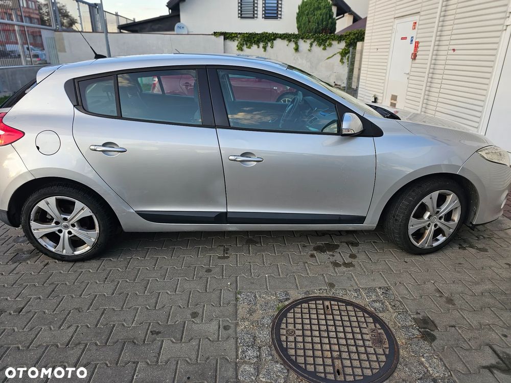 Renault Megane 1.6 16V 100 TomTom Edition - 3