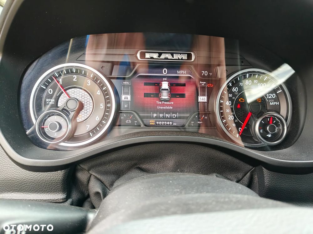 RAM 1500 5.7 Crew Cab Bighorn - 15