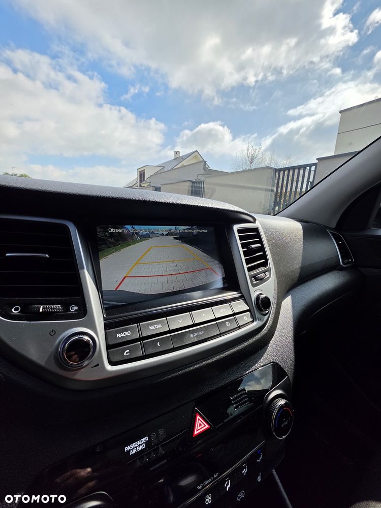 Hyundai Tucson 1.7 CRDI BlueDrive Style 2WD - 22