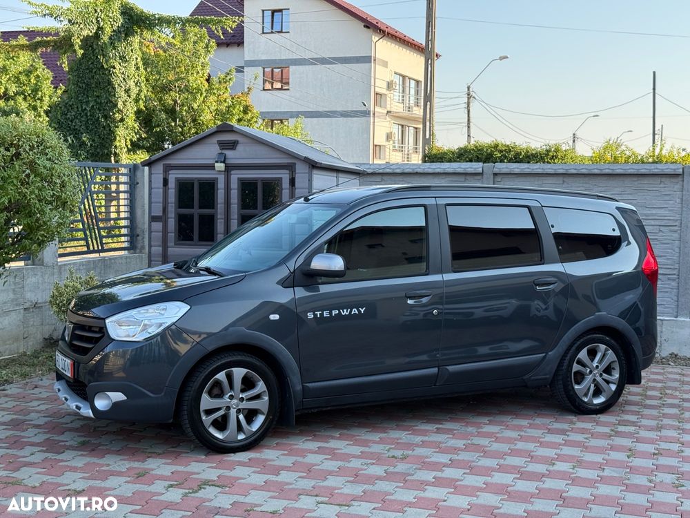 Dacia Lodgy 1.5 dCi Stepway - 24