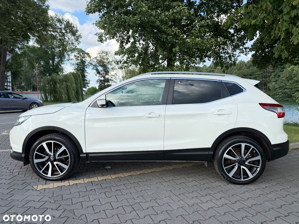 Nissan Qashqai 1.2 DIG-T Tekna EU6 - 4