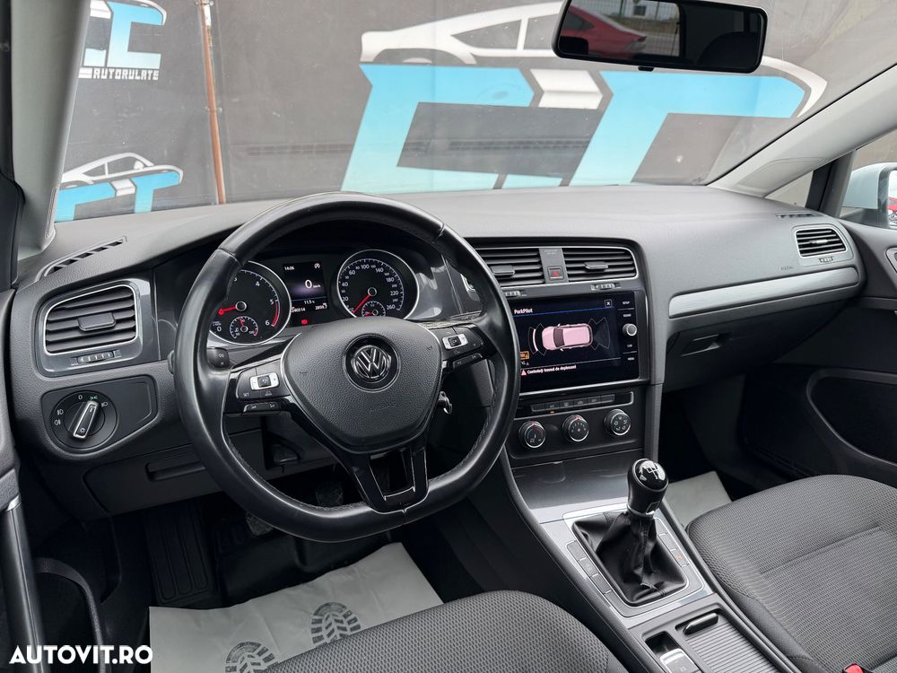 Volkswagen Golf 1.6 TDI SCR Comfortline - 10