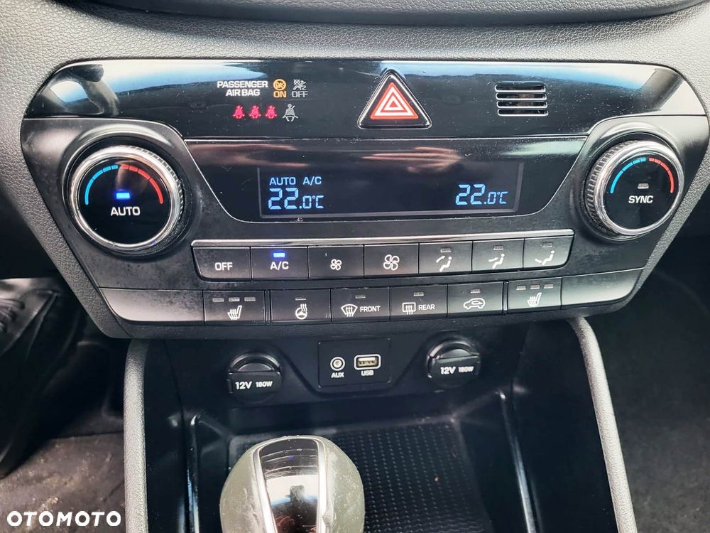 Hyundai Tucson blue 1.7 CRDi 2WD DCT Premium - 9