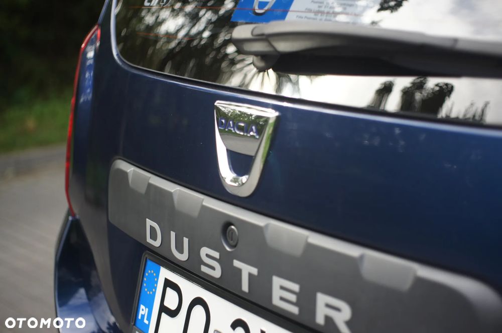 Dacia Duster 1.6 SCe Blackshadow S&S - 6