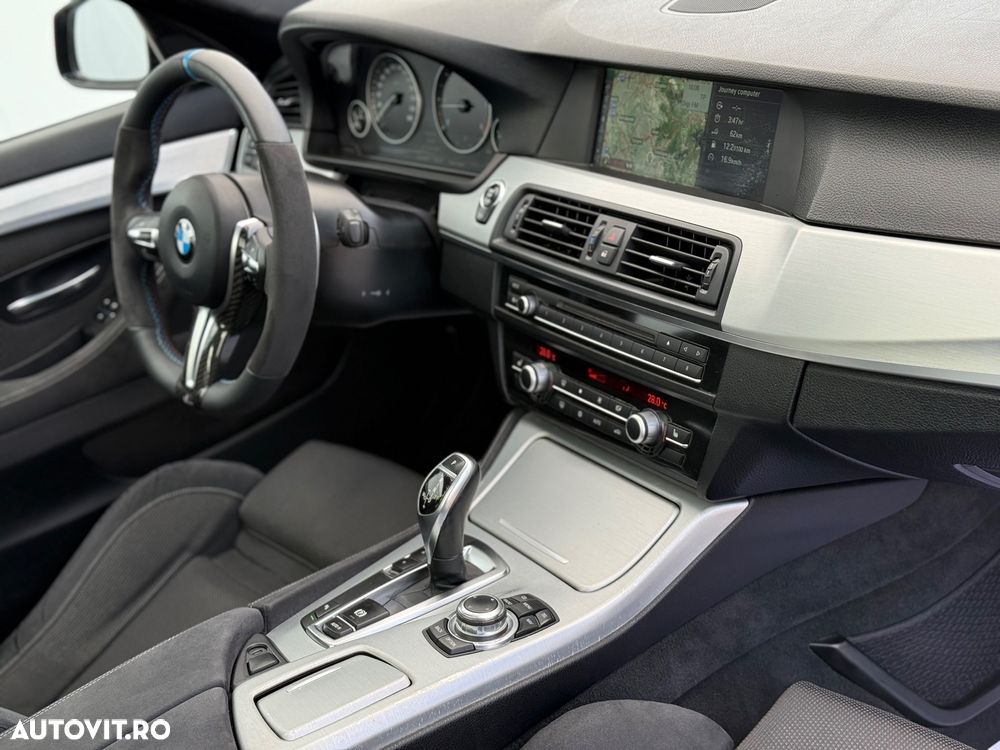 BMW Seria 5 520d Sport-Aut. - 9