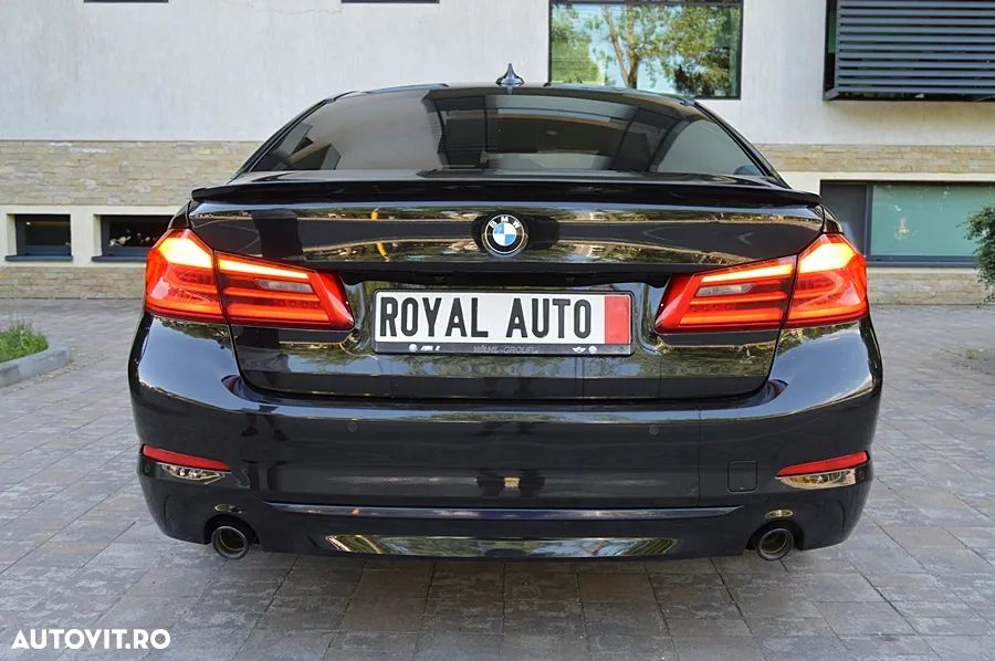 BMW Seria 5 520d xDrive Aut. Sport Line - 11