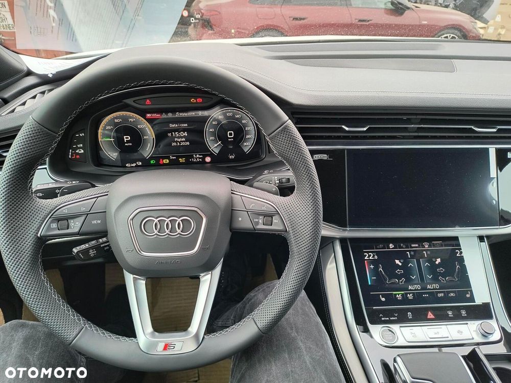 Audi Q7 - 11