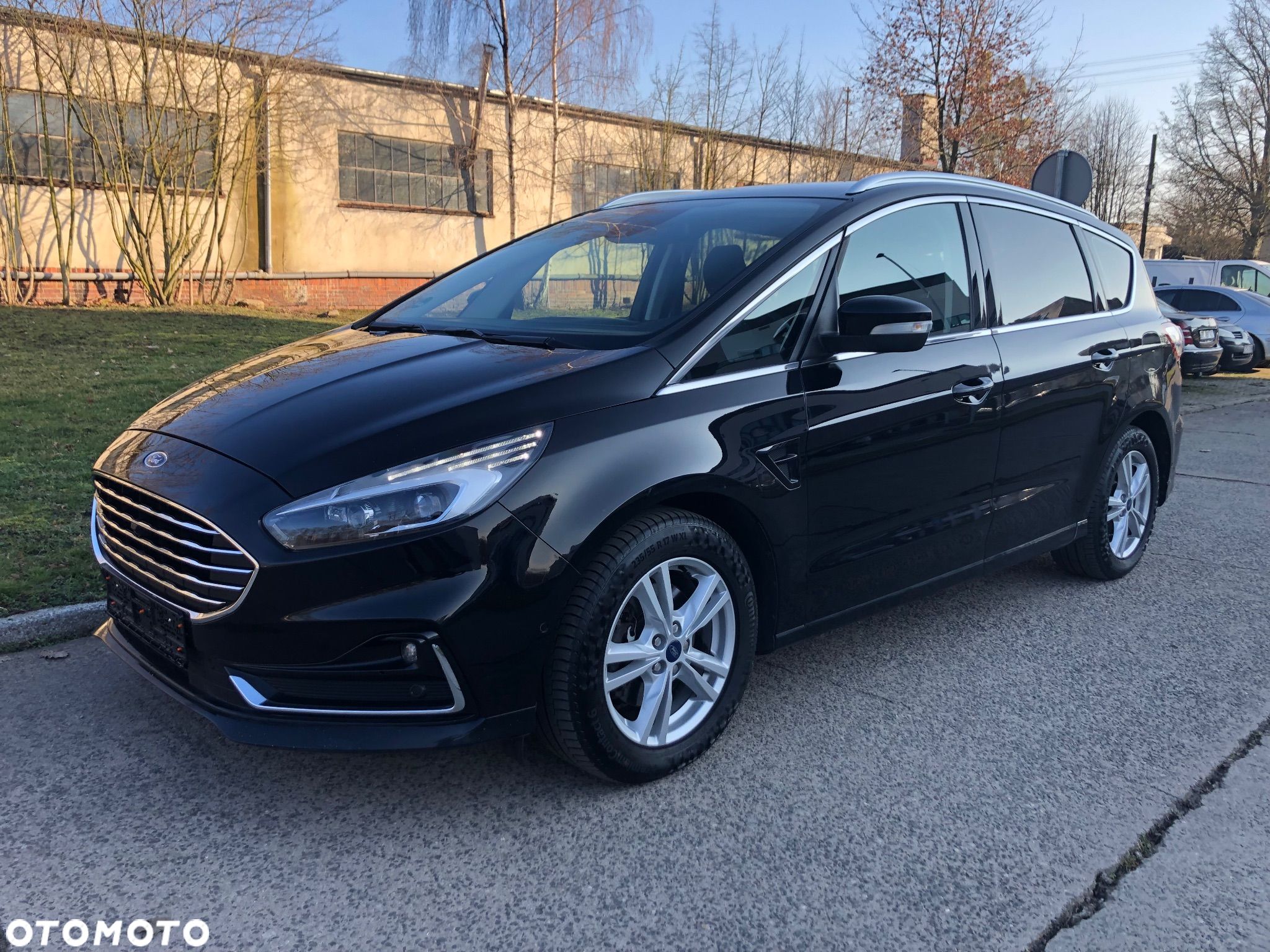 Ford S-Max 2.0 EcoBlue Titanium - 1