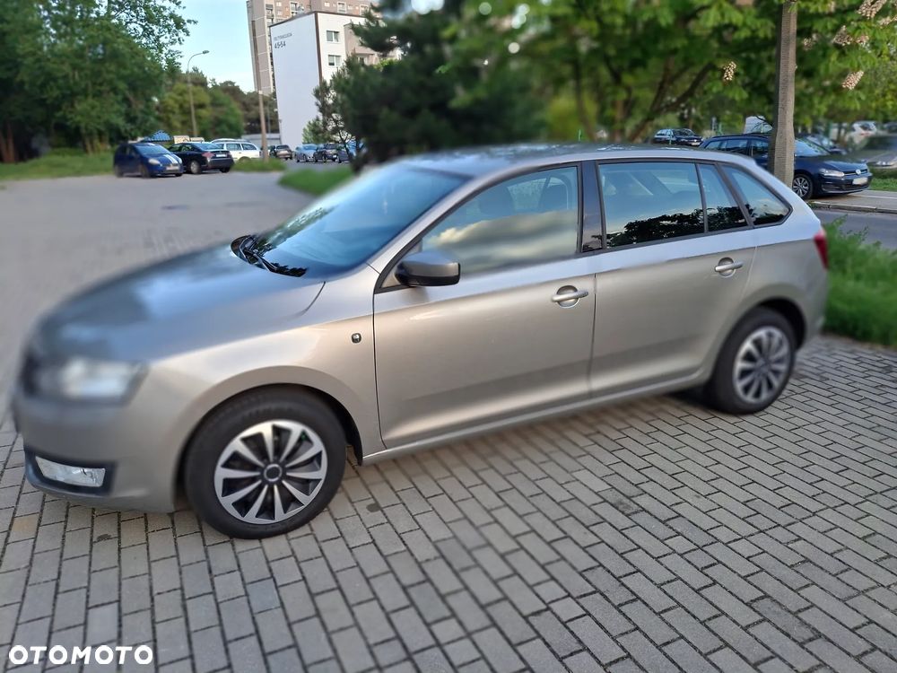 Skoda RAPID 1.2 TSI Ambition - 6