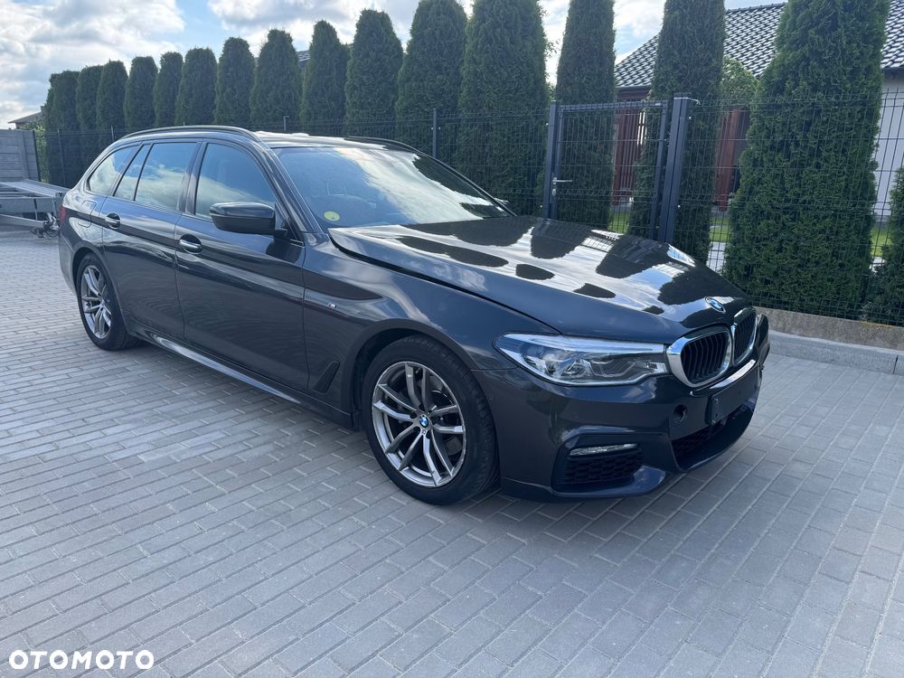 BMW Seria 5 520d M Sport Edition - 1