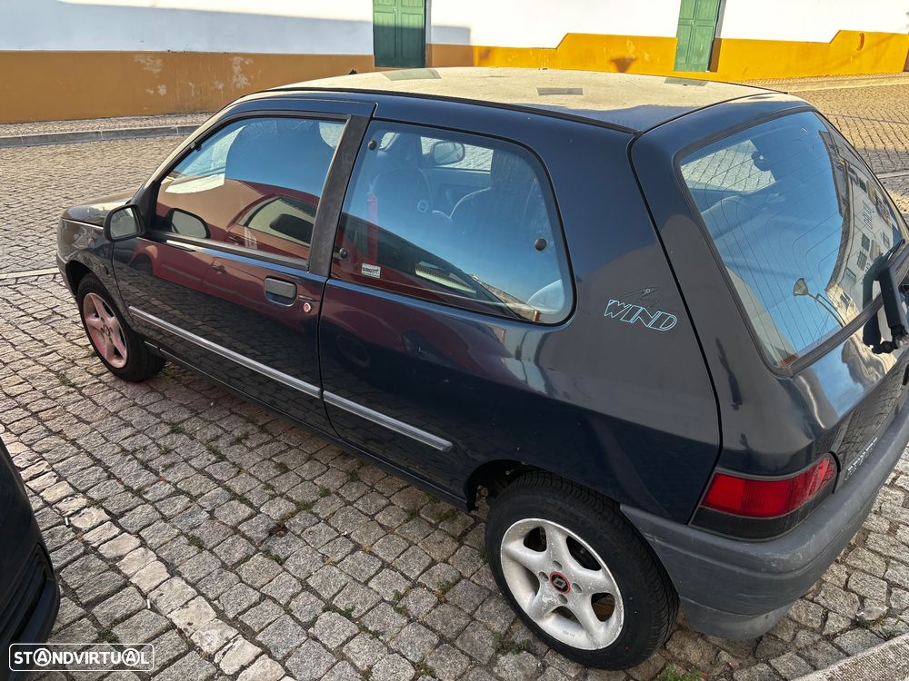 Renault Clio - 3