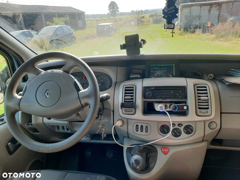 Renault Trafic - 7