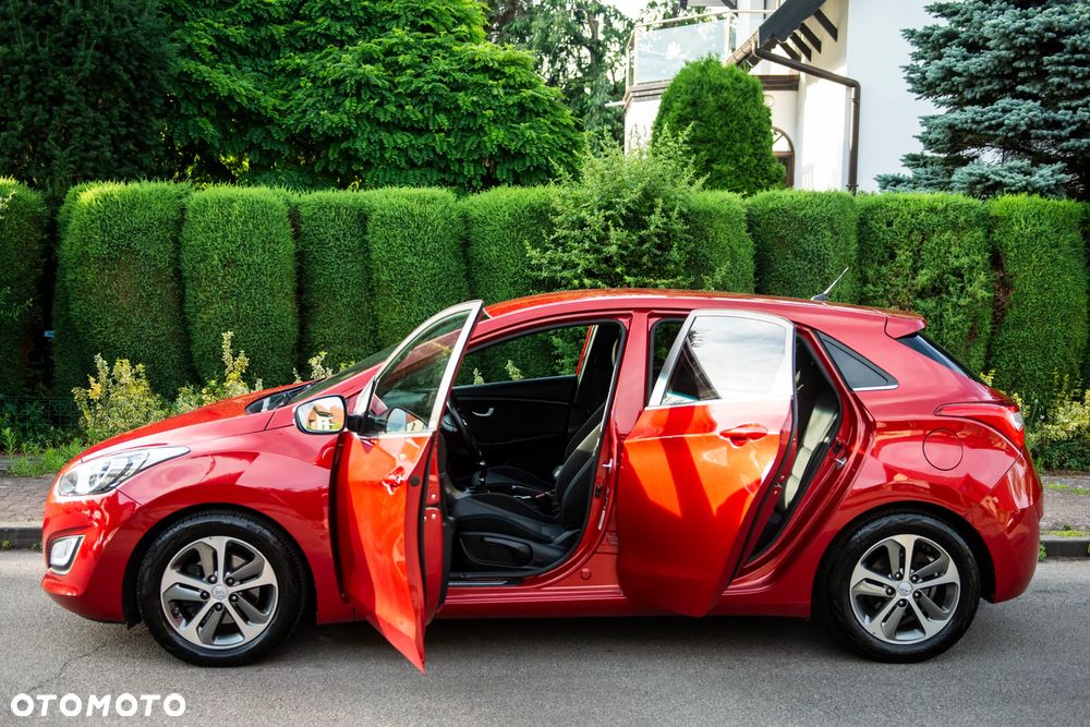 Hyundai i30 1.4 Comfort - 16