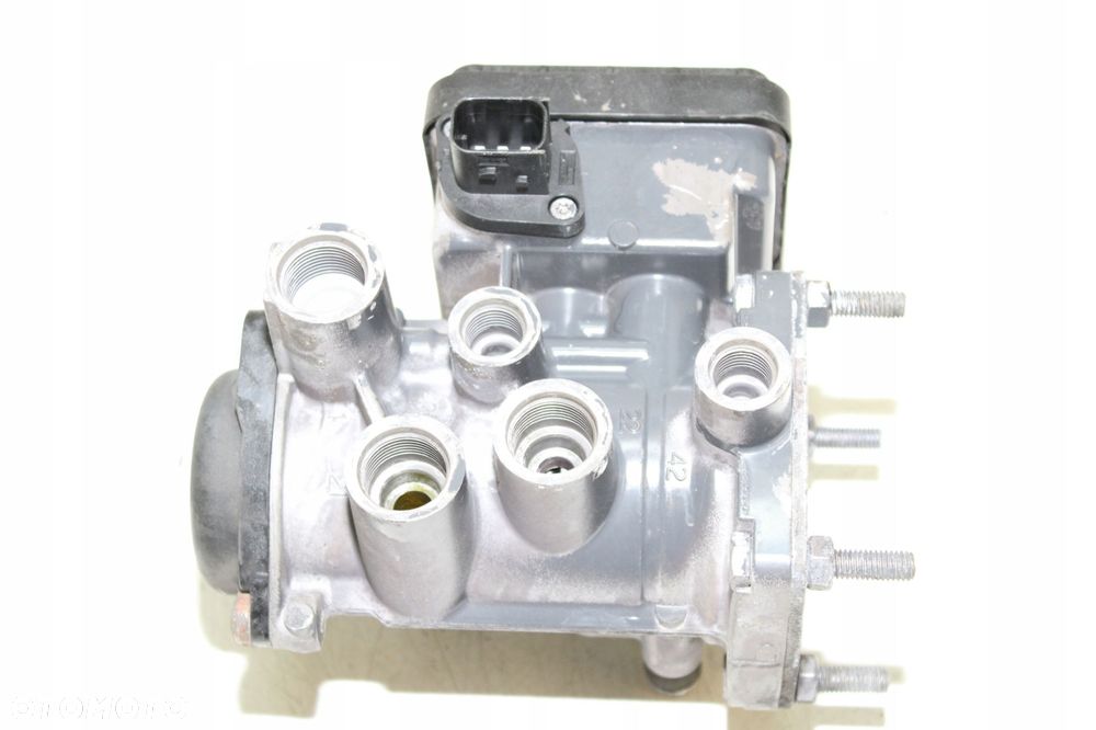 MERCEDES ACTROS MP4 zawór modulator EBS A0014311013001 K000920 KNORR-BREMSE - 3