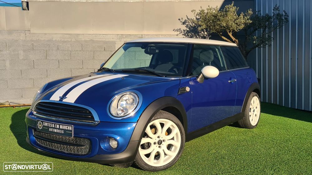 MINI 3 Portas One D - 1