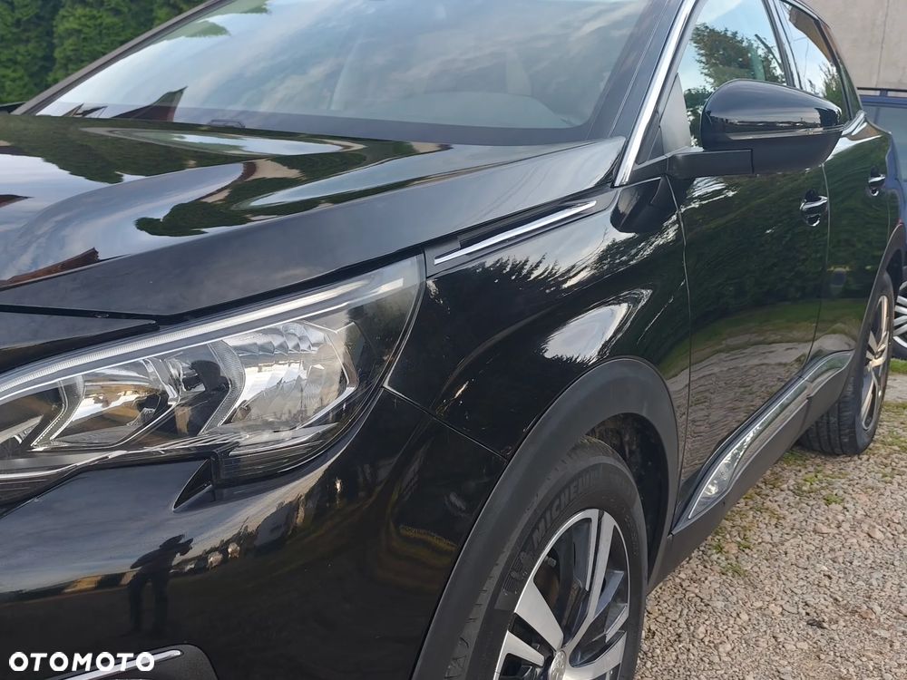Peugeot 3008 BlueHDi 130 Stop & Start EAT8 Allure - 23