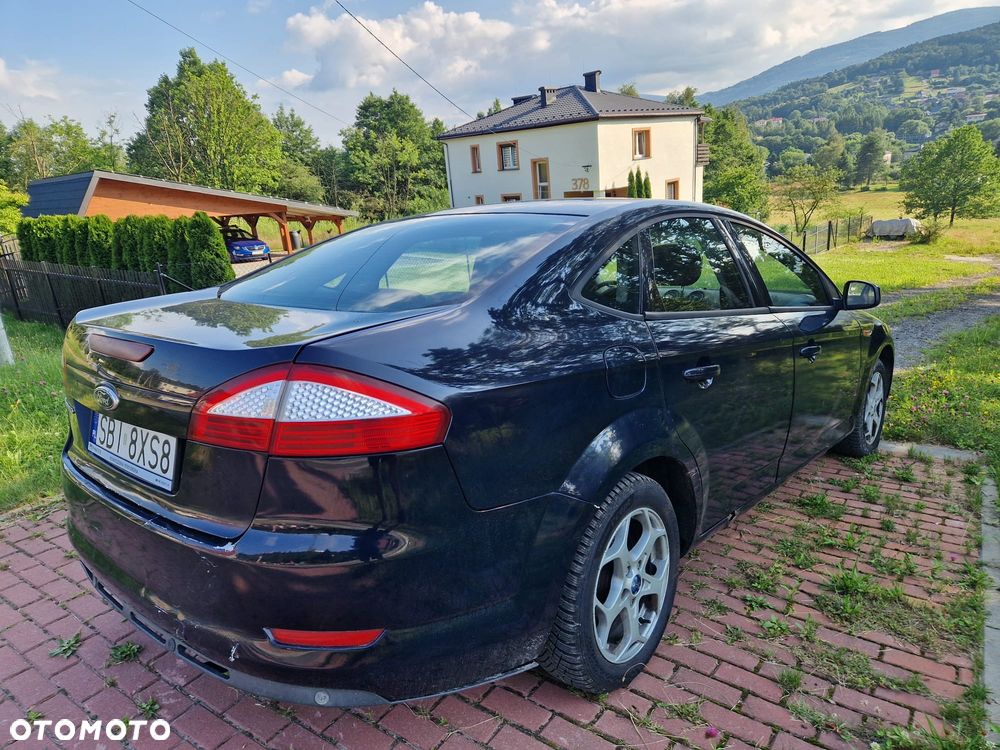 Ford Mondeo - 4