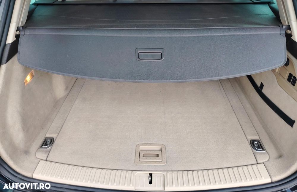 Volkswagen Touareg 3.0 V6 TDI BMT - 29