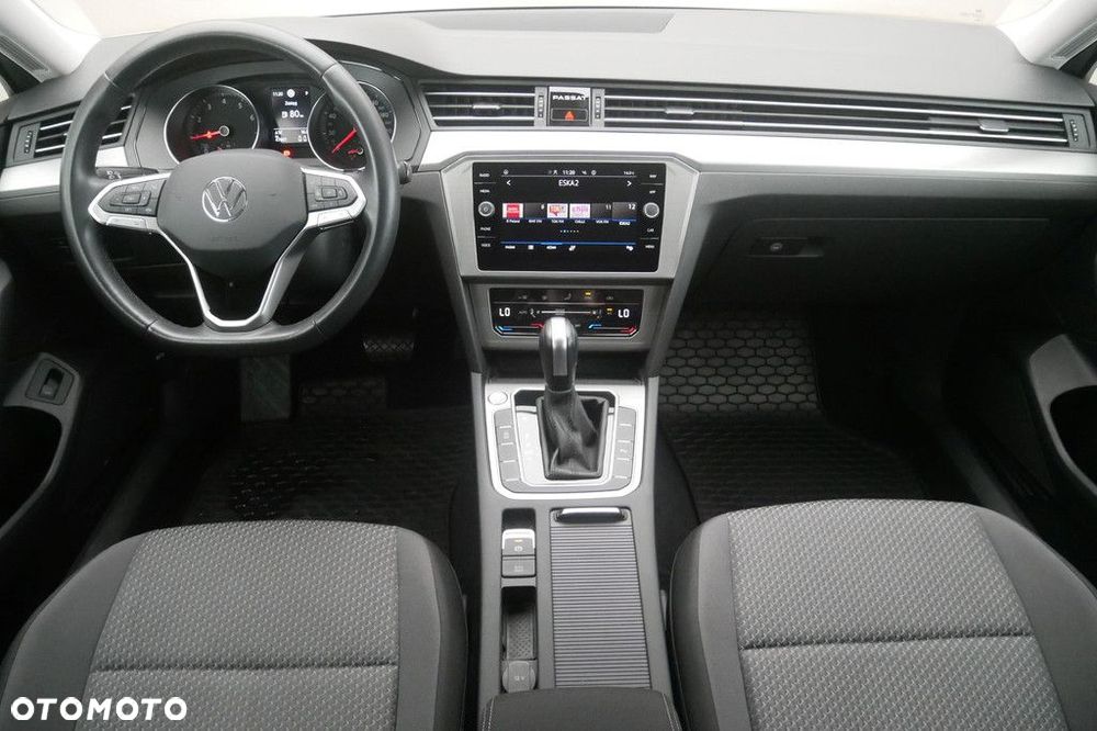 Volkswagen Passat Variant 1.5 TSI EVO Essence DSG - 8