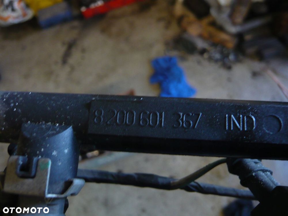 Listwa Wtryskowa 8200601367 Renault Laguna II - 2