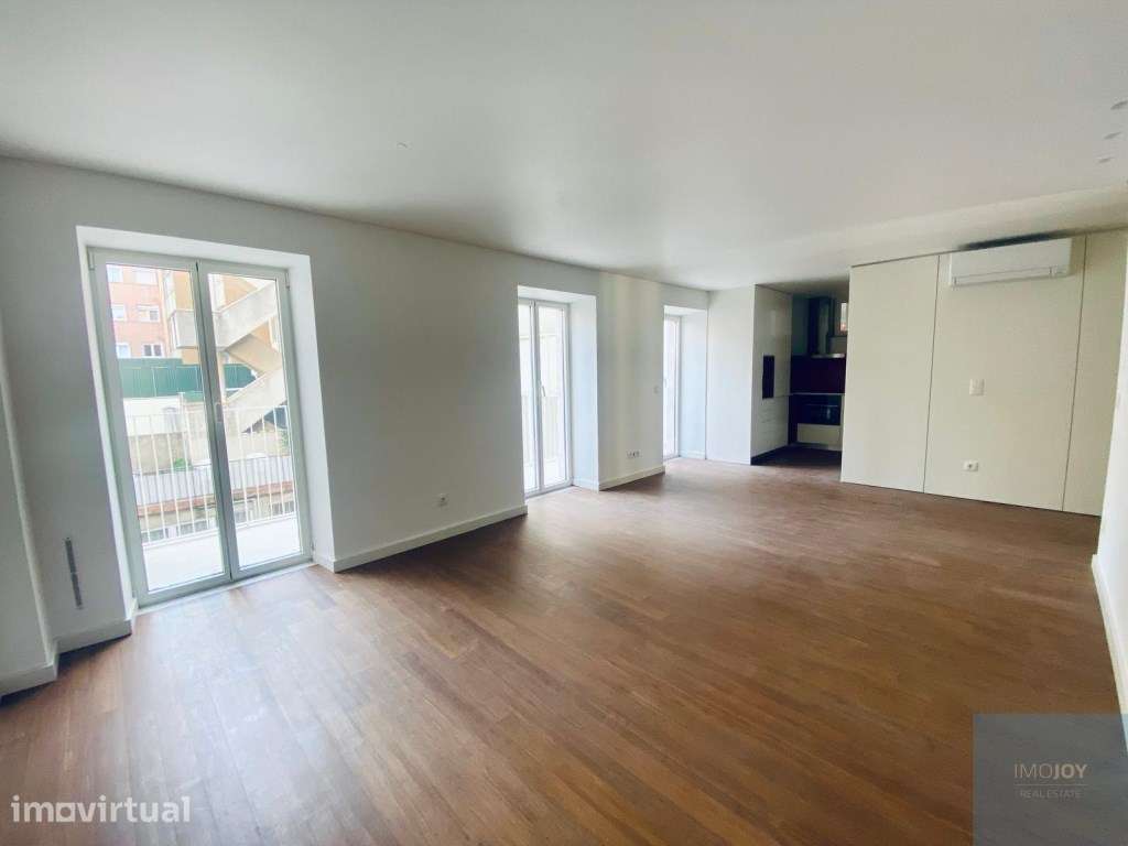 Apartamento T2 em Lisboa - Grande imagem: 2/16