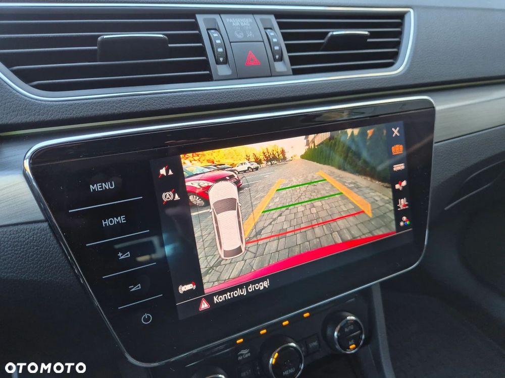 Skoda Superb 2.0 TDI DSG Premium Edition - 18