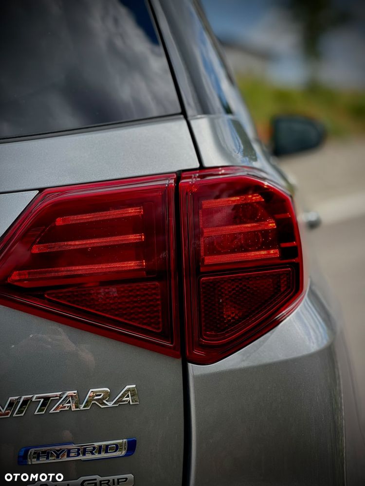 Suzuki Vitara 1.4 Boosterjet SHVS Premium 4WD - 28