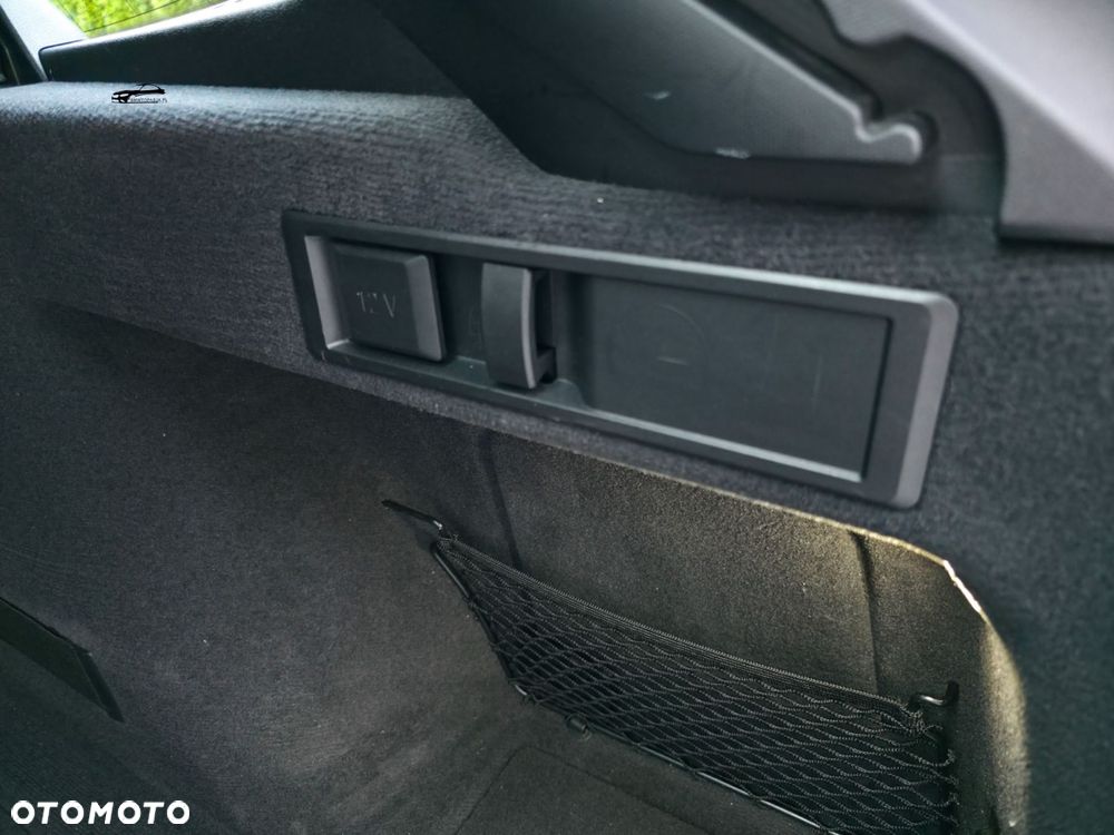 BMW Seria 3 - 18