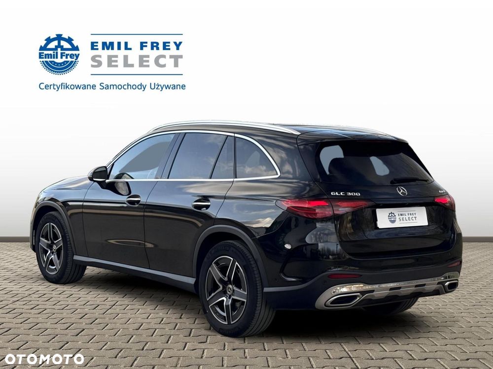 Mercedes-Benz GLC - 4