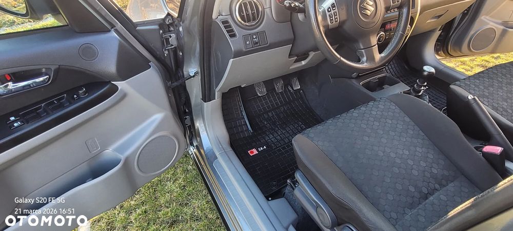 Suzuki SX4 2.0 DDiS 4x4 Limited - 7