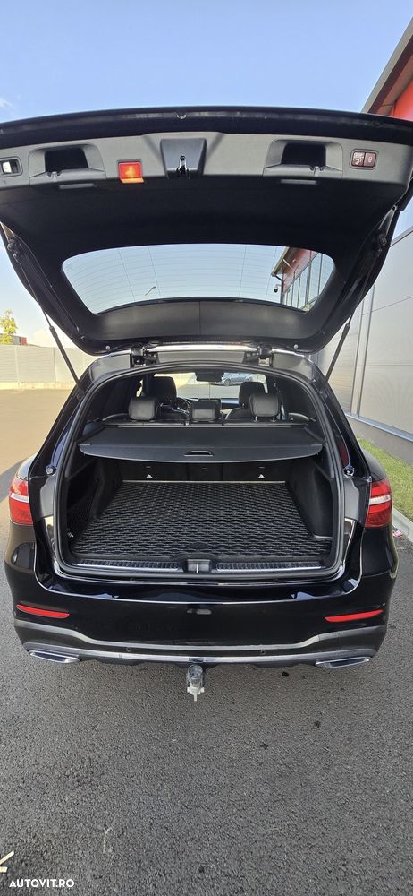 Mercedes-Benz GLC 250 d 4MATIC - 23