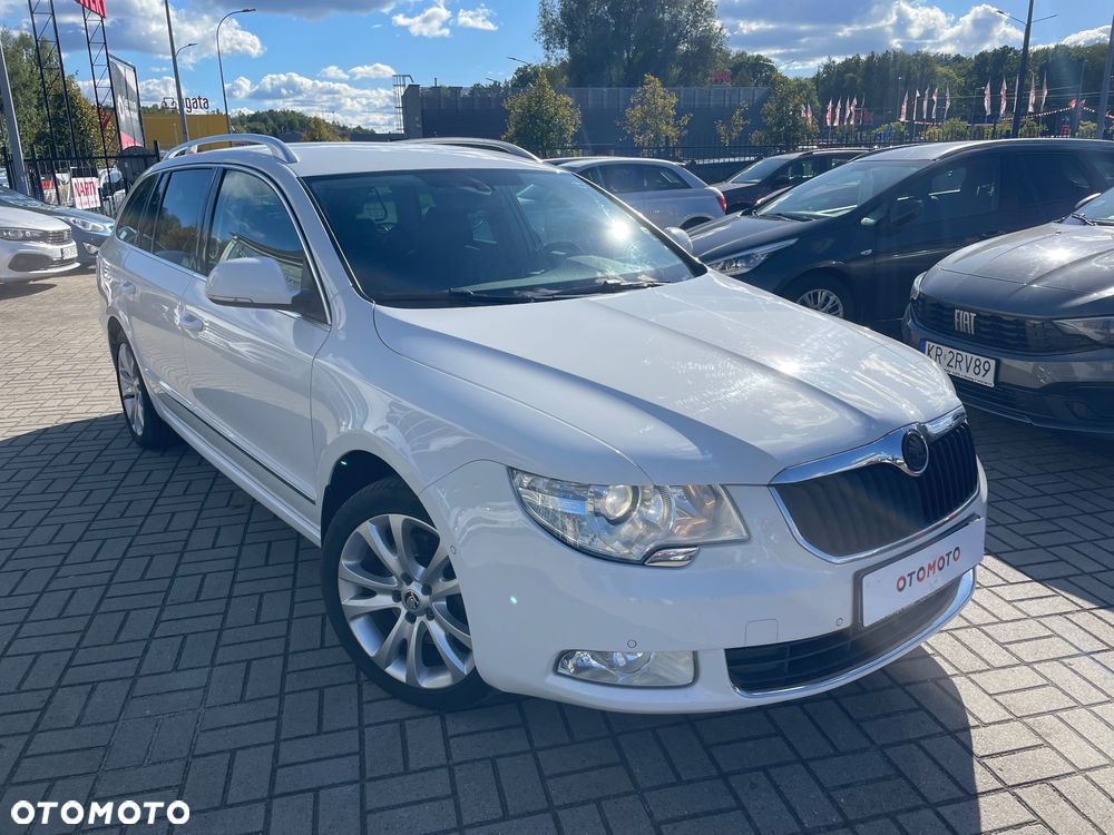 Skoda Superb 2.0 TDI Ambition DSG - 1