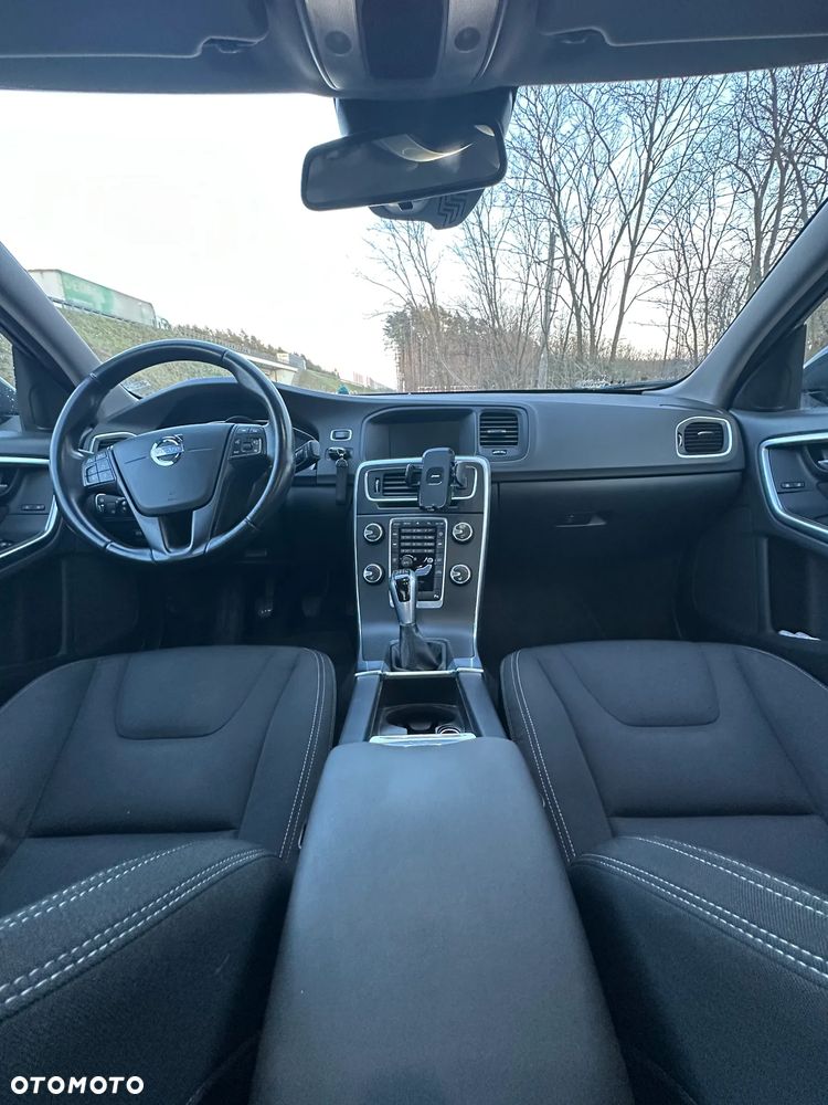 Volvo S60 D4 Drive-E Kinetic - 9