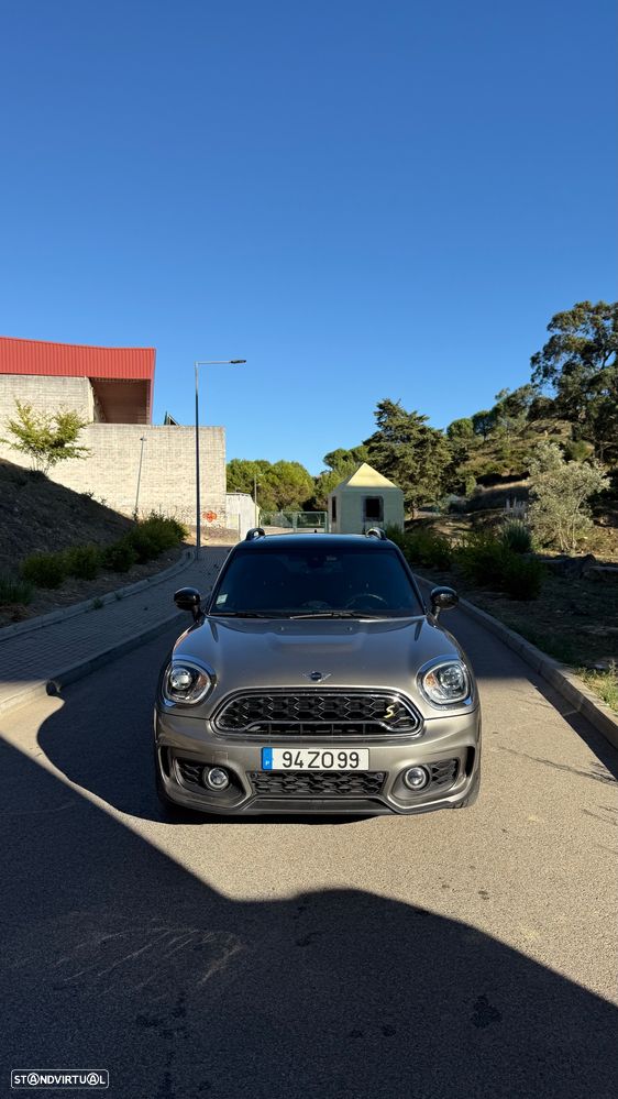 MINI Countryman - 1