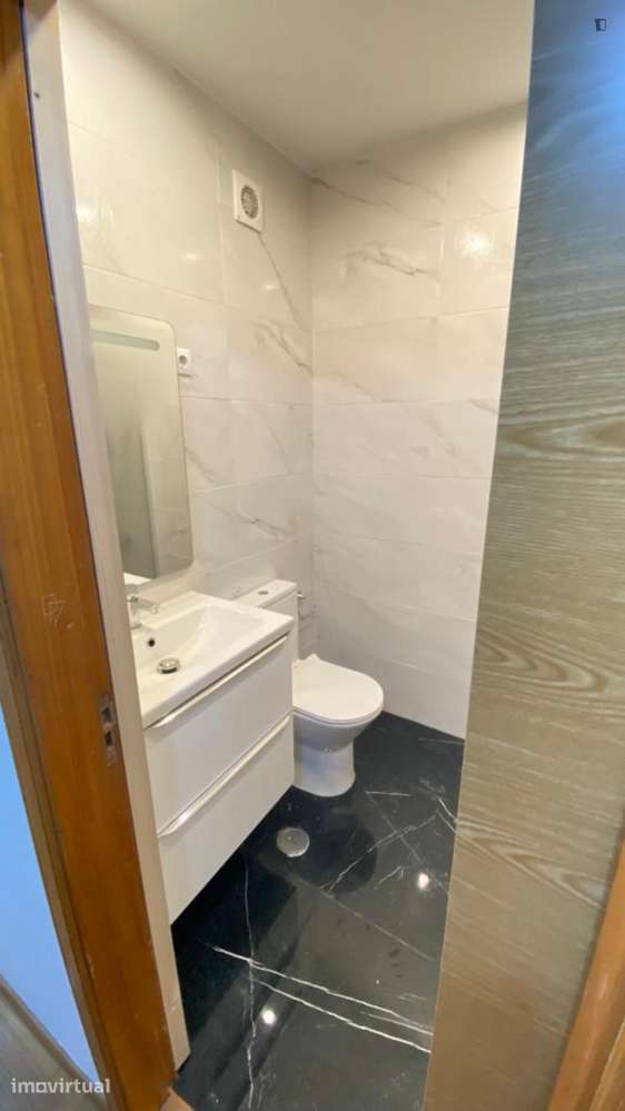 Apartamento com 2 quartos - localizado em Lisbon - Grande imagem: 5/14
