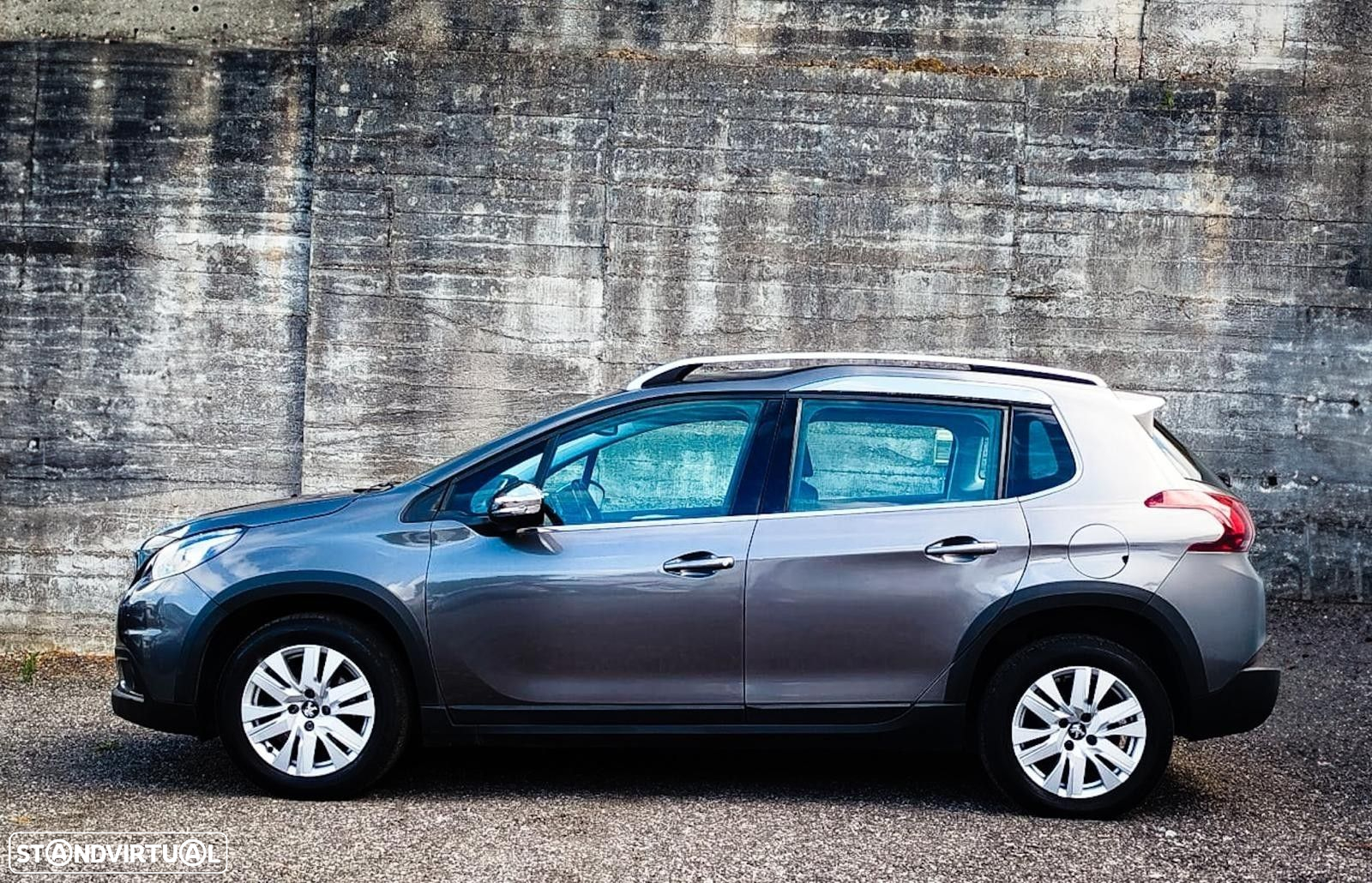 Peugeot 2008 1.2 PureTech Allure EAT6 - 2