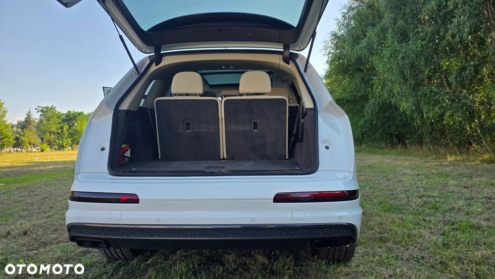 Audi Q7 3.0 TFSI Quattro Tiptronic - 12