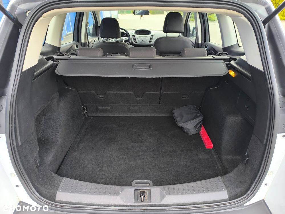 Ford Kuga 2.0 TDCi 4WD Trend - 17