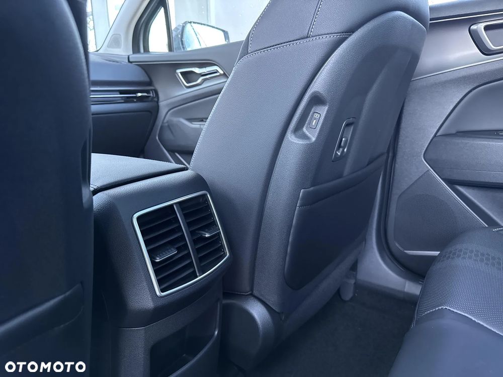 Kia Sportage 1.6 T-GDI Business Line 2WD DCT - 17